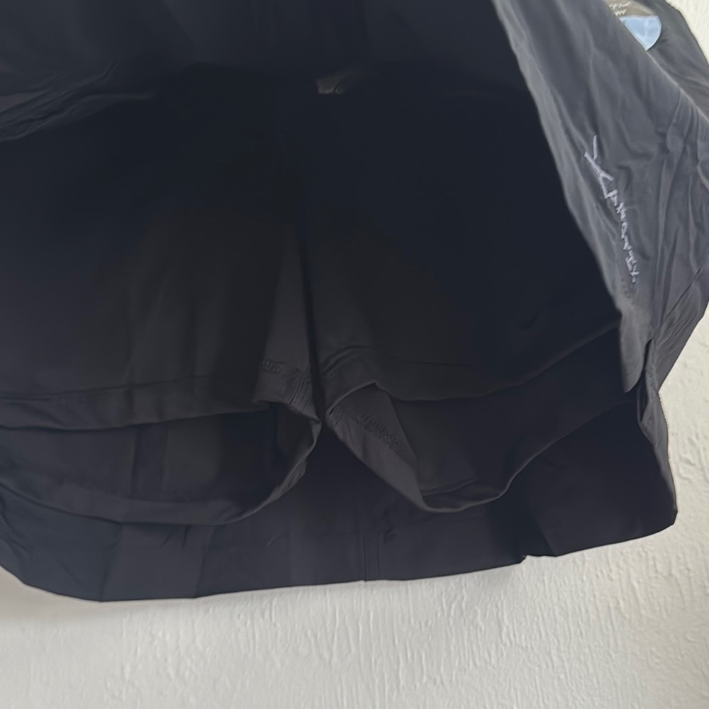 Black brand new skort - Picture 2 of 3